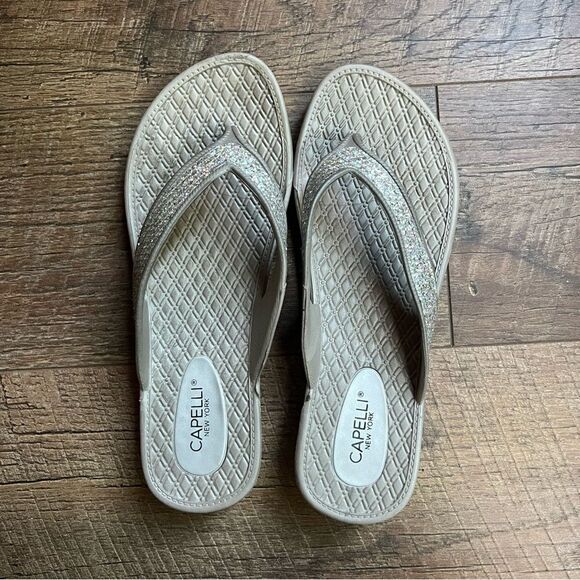 Capelli comfort gold/tan sparkly sandals women’s Sz 8 comfort sole - Picture 4 of 11